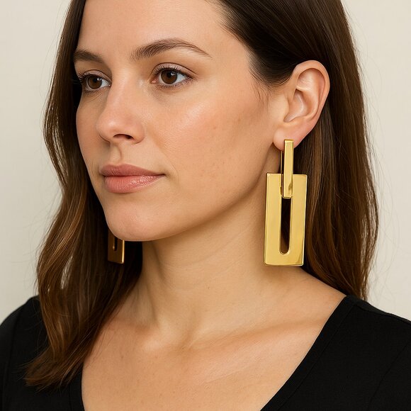 ZARA Gold Geometric Rectangle Drop Earrings – Bold Modern Statement Jewelry - Picture 8 of 8